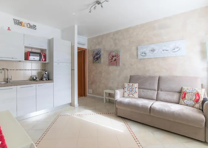 Valery House *