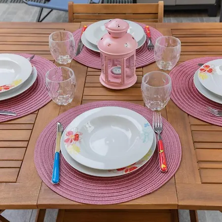 Valery House Apartamento *