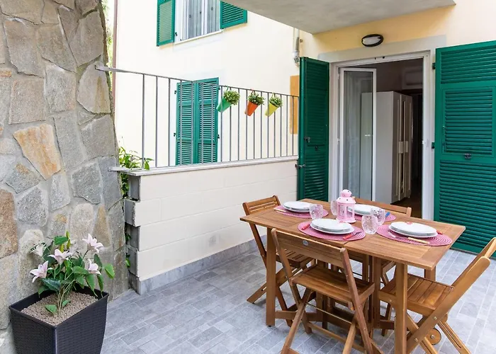 Lägenhet Valery House